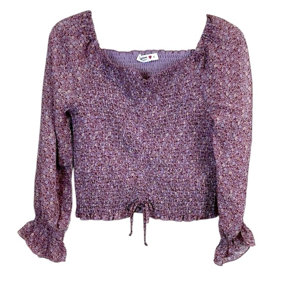 Beautees Smocked Puff Sleeve Crop Top L 🔥 - Picture 1 of 8